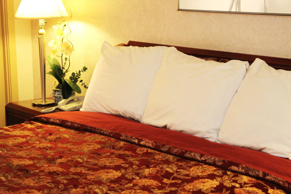 Hotel International Линвуд Экстерьер фото